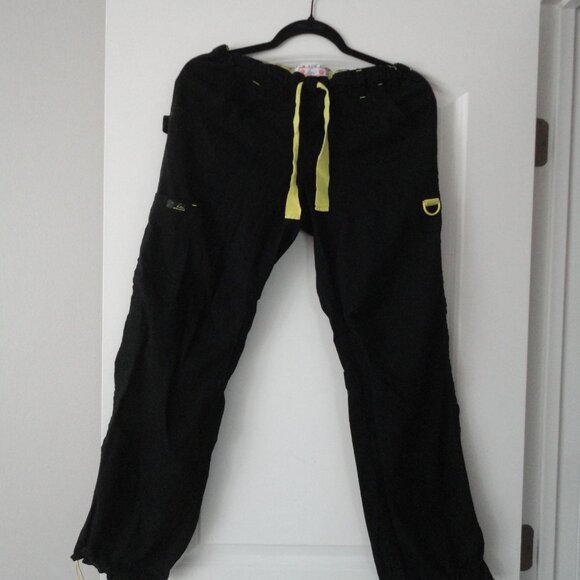 KOI scrub top/bottom/pants/black/S/butterfly motif/limited edition - Picture 8 of 16